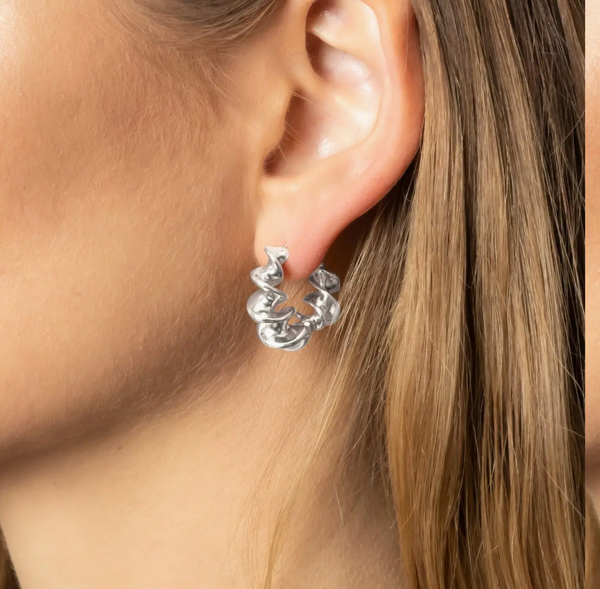 Twirl Hoop Earrings